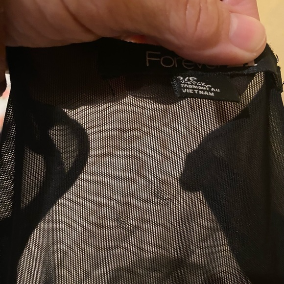 Dark Pink heart-shaped bodycon sleeveless dress by Forever 21 size small - Picture 6 of 6